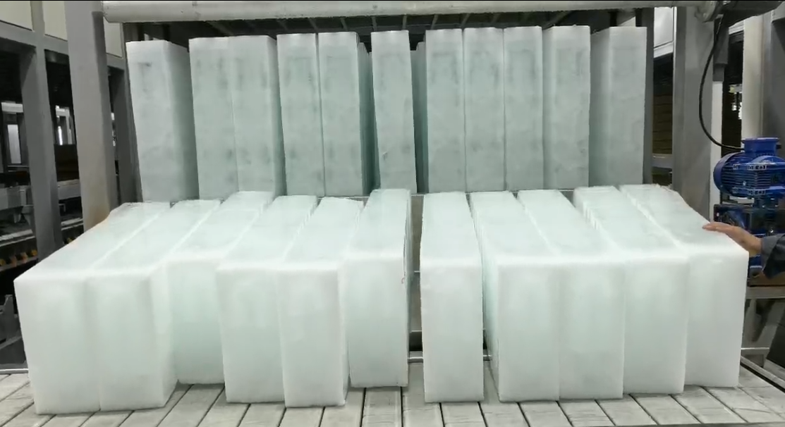 直冷式制冰设备